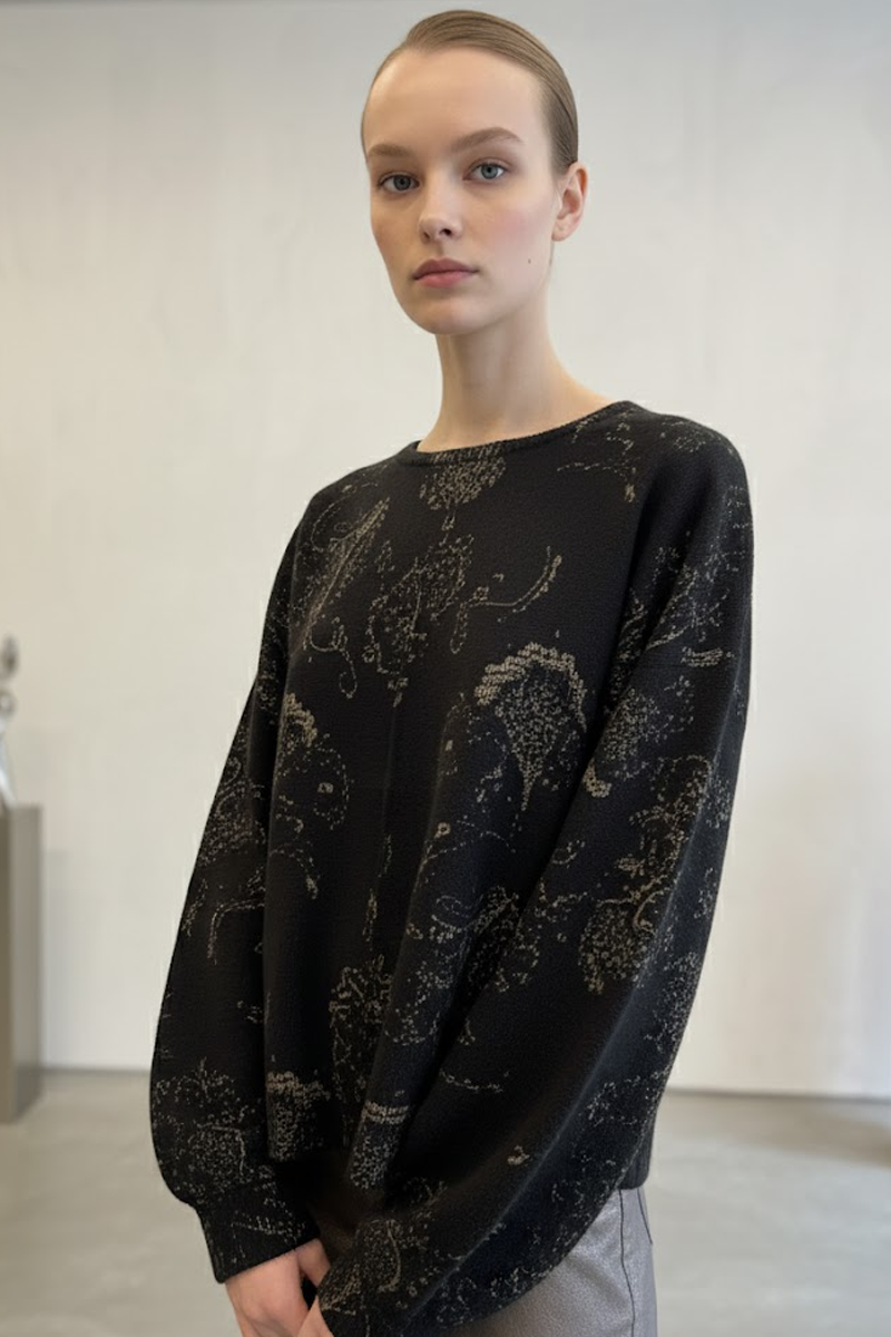 Pull en Jacquard – Élégance Ornementale