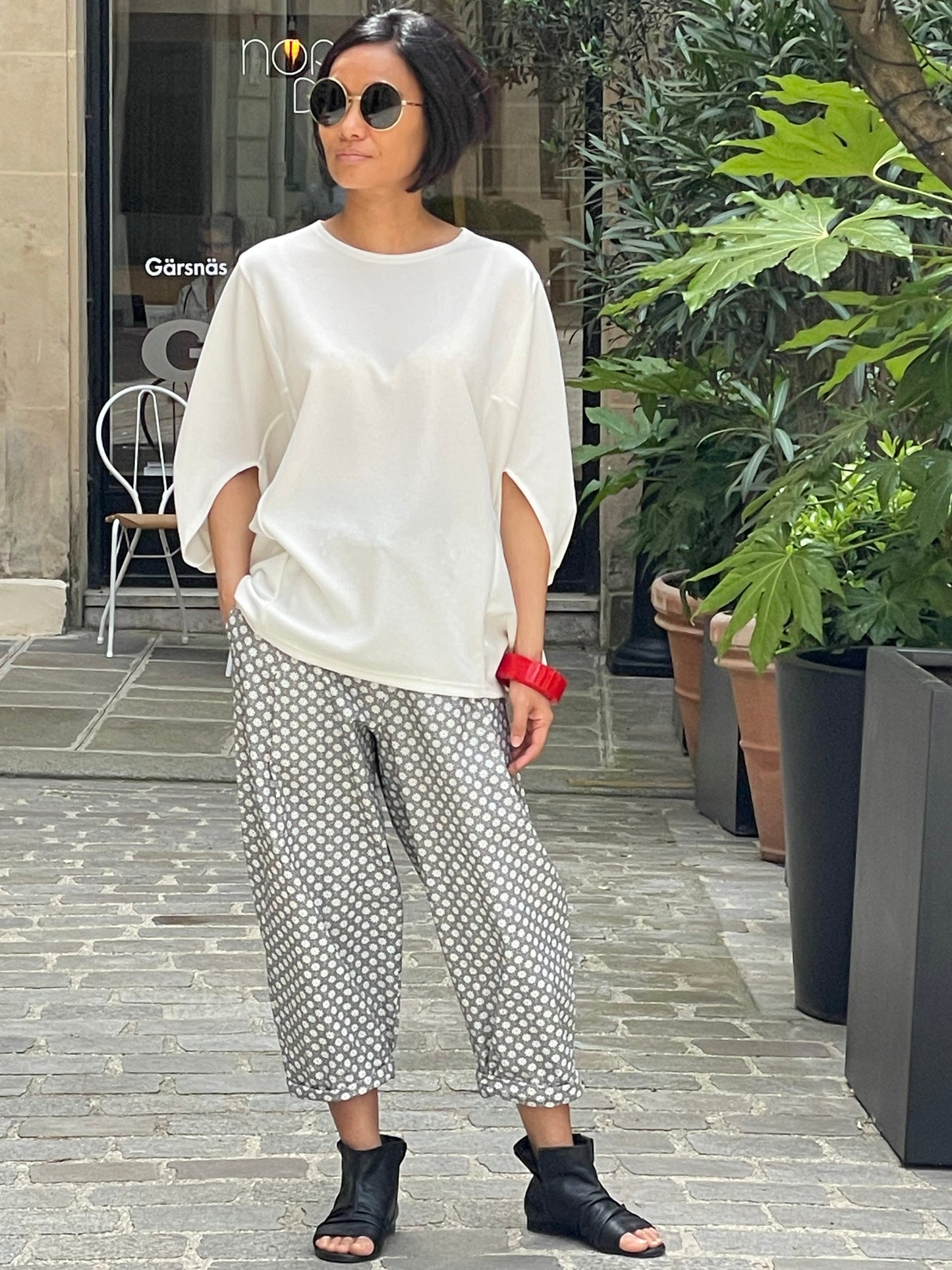Cream 3/4 sleeve loose top