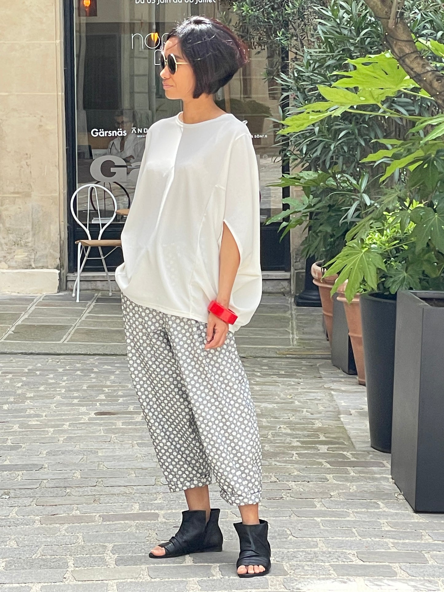 Cream 3/4 sleeve loose top