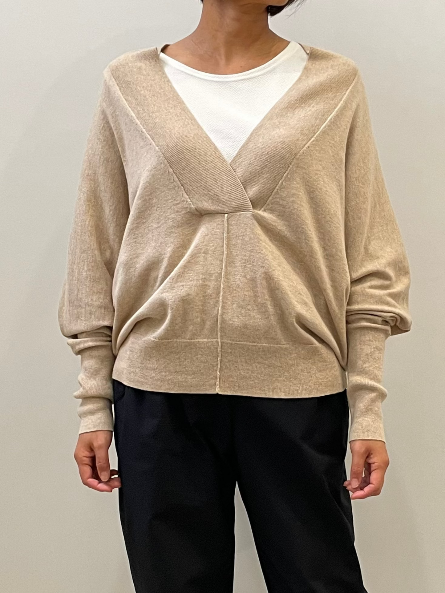 Pull beige en laine mérinos et coton premium