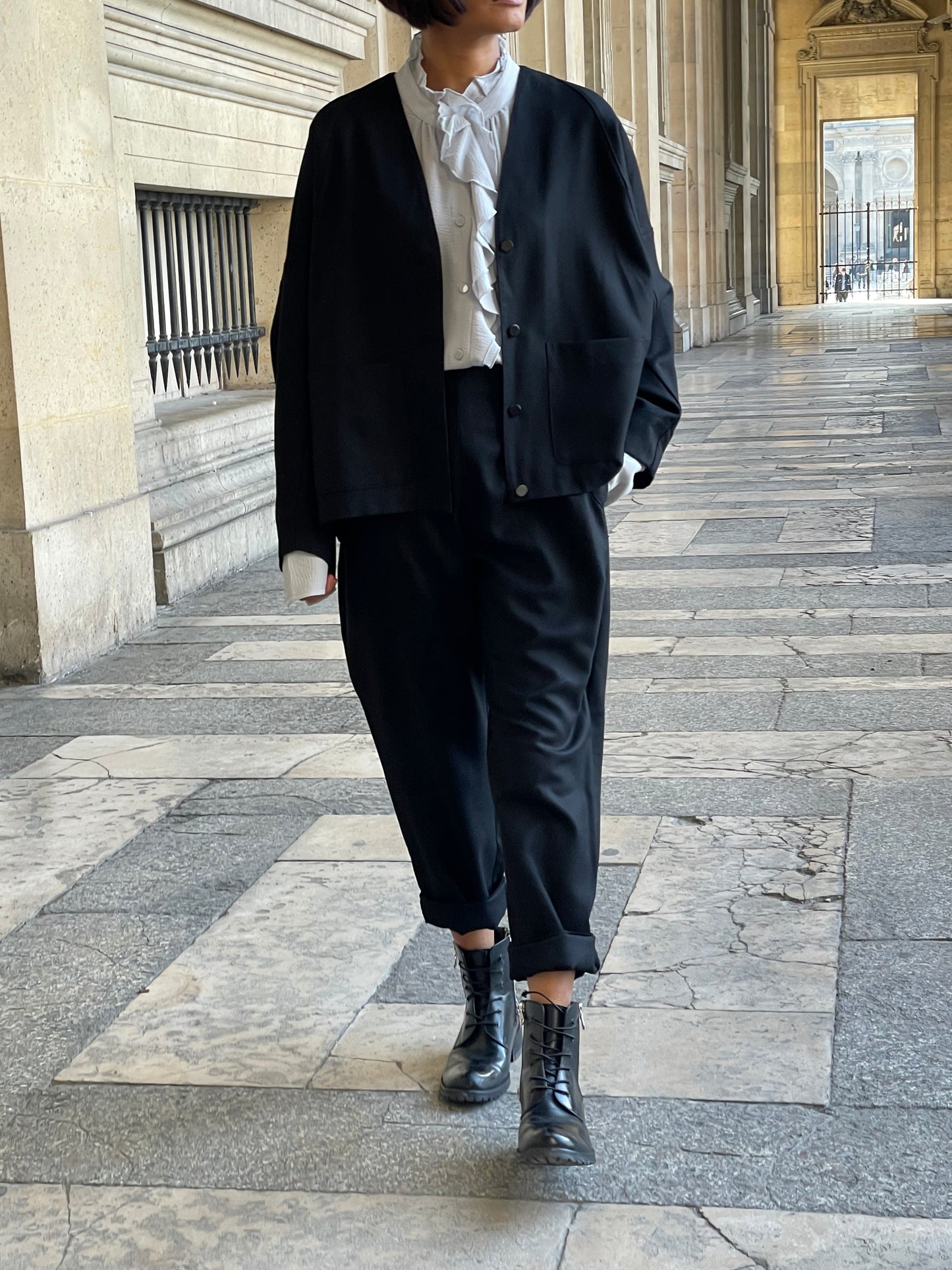 Veste noire en pure laine