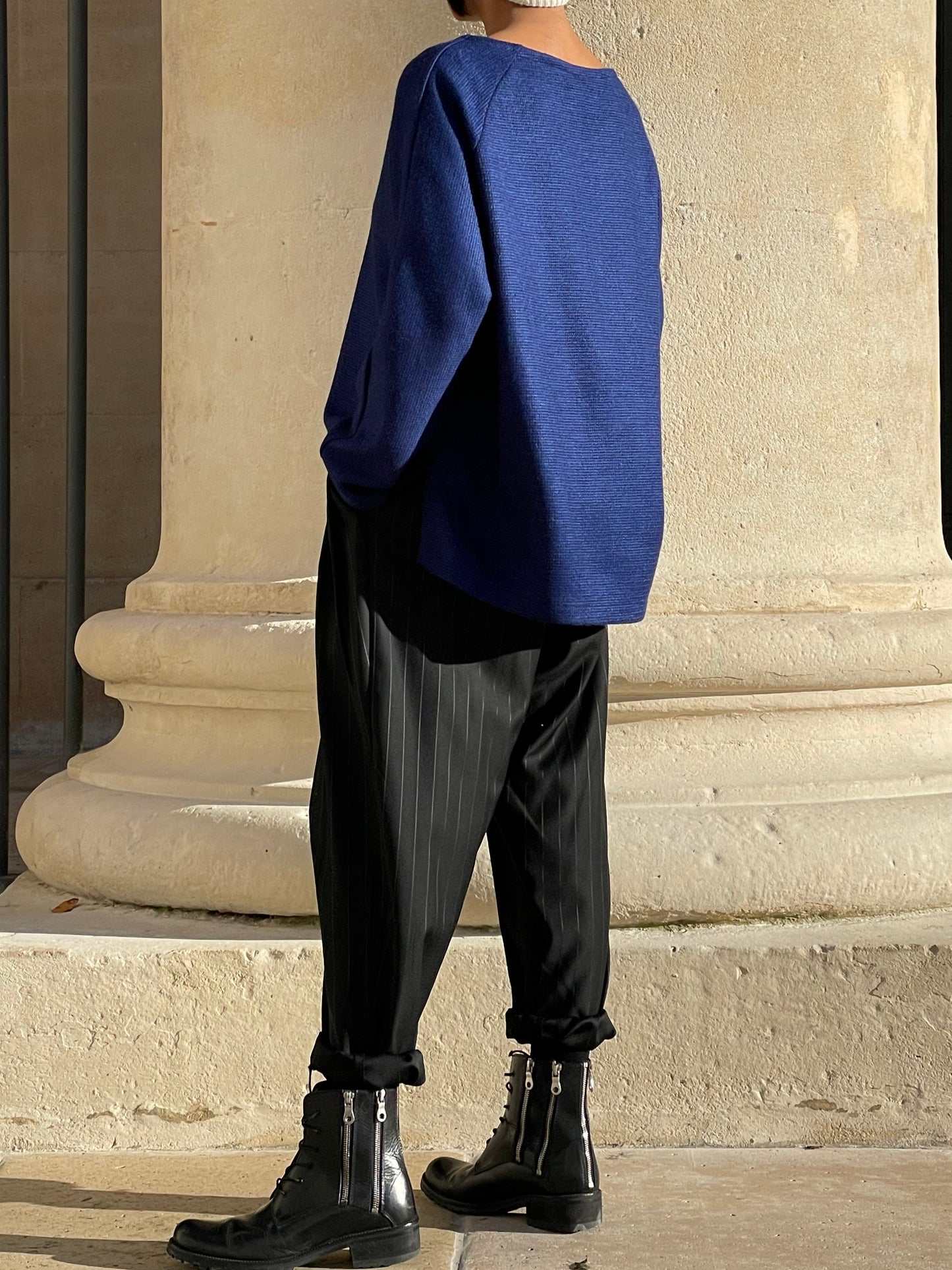 Blouse bleu klein en laine