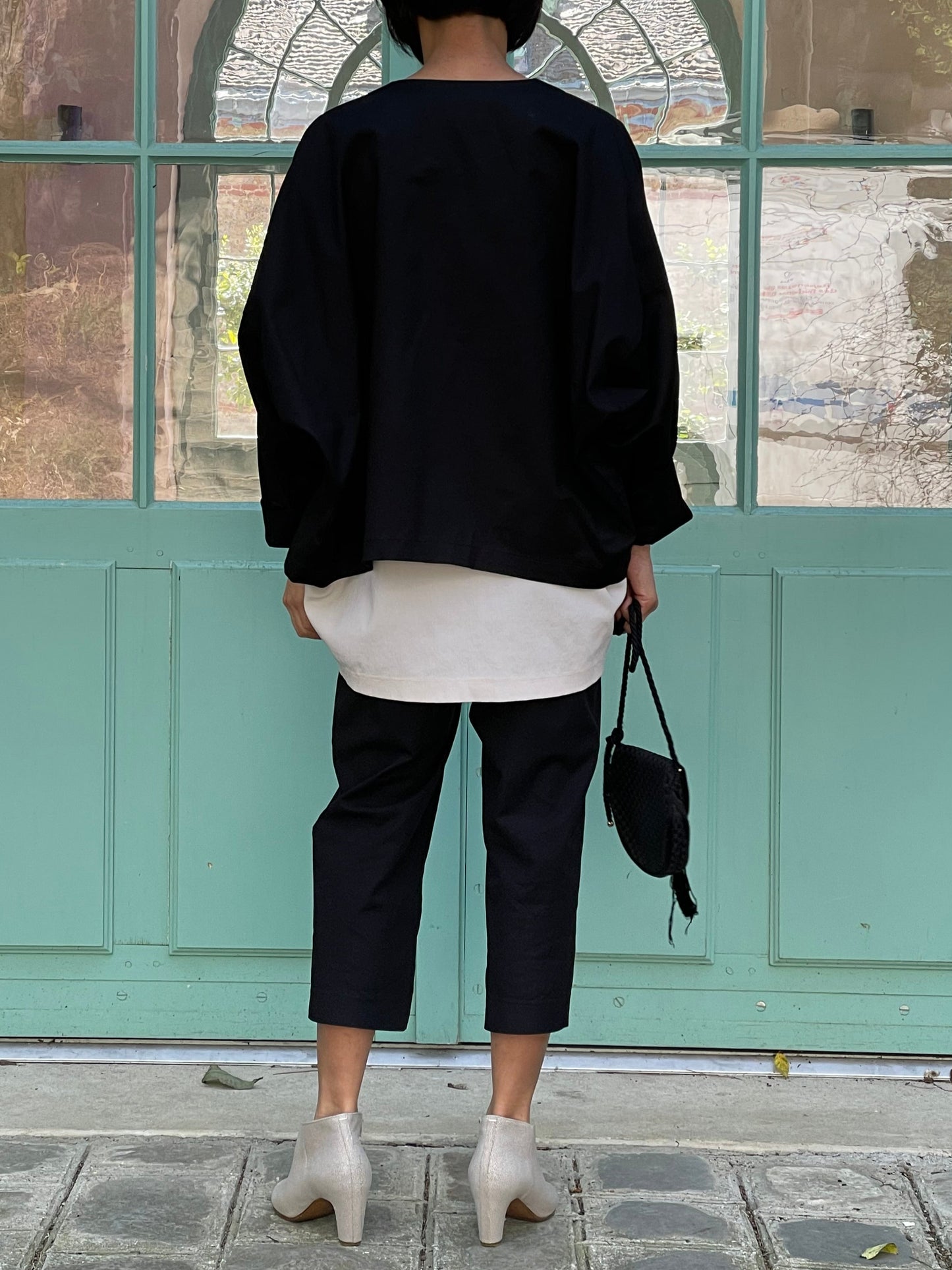 Veste noire épurée