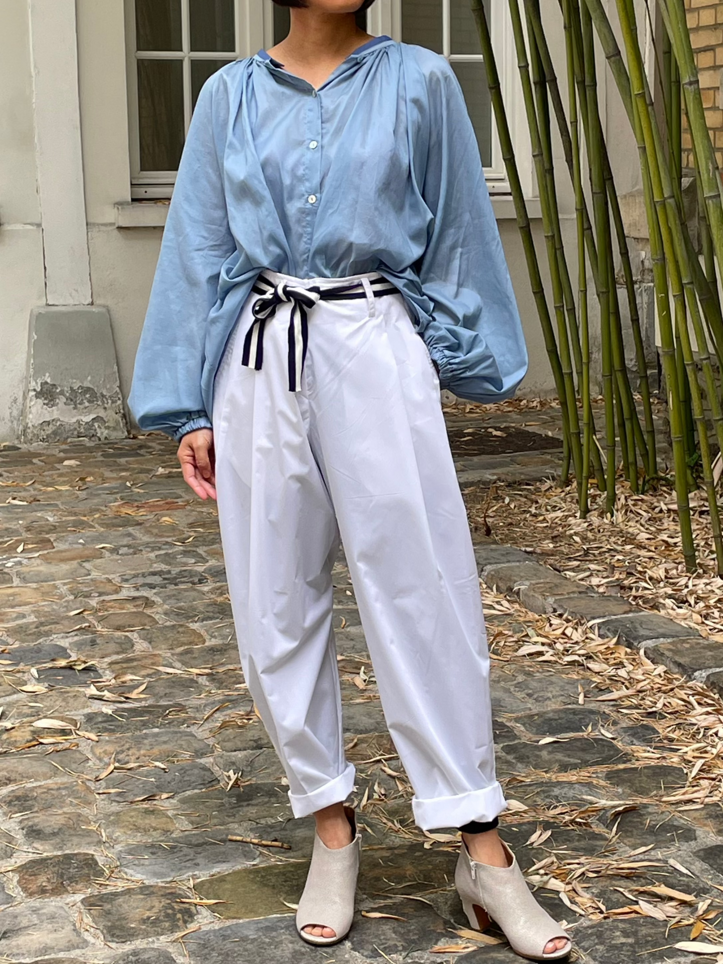 Chemise bleu très légère