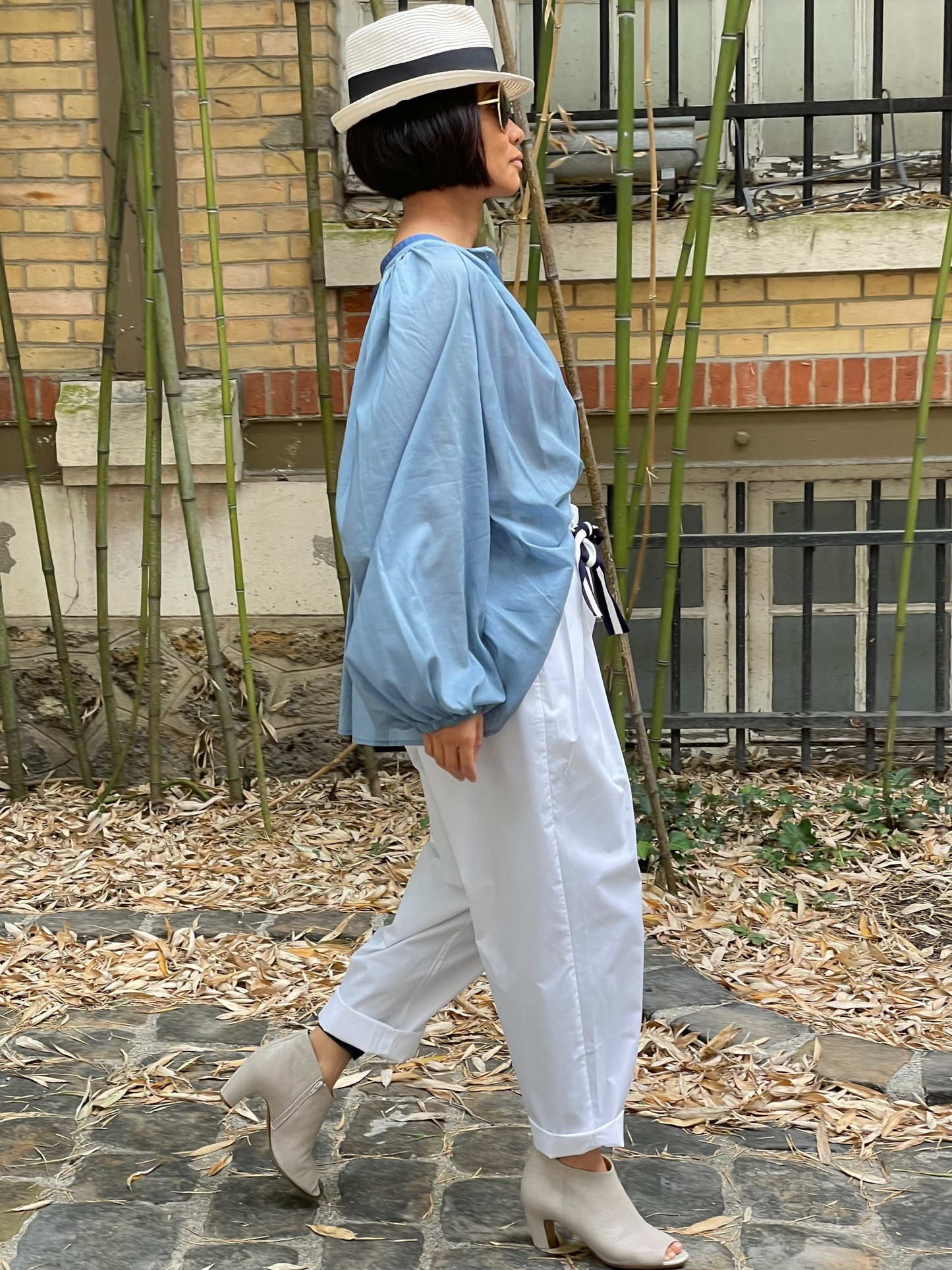 Chemise bleu très légère