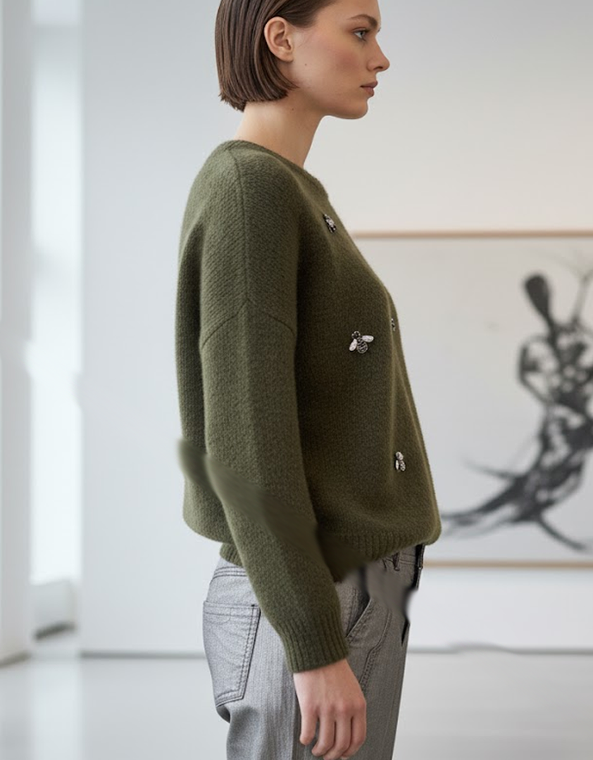 Jumper brodé avec broches – Vert olive