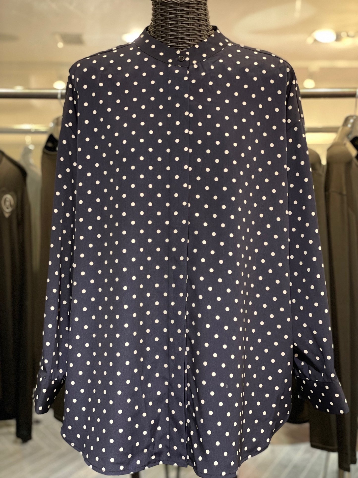 Chemise à pois