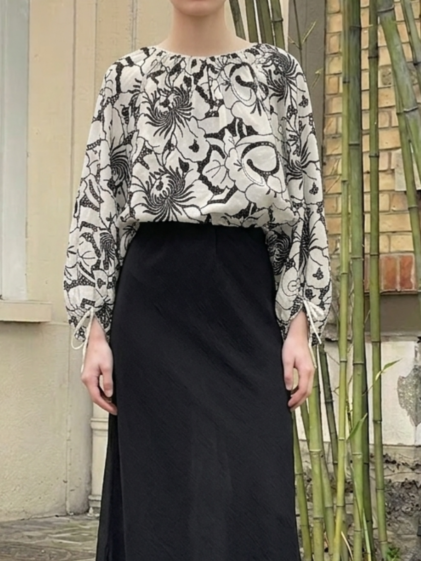 Blouse 100 % coton à broderies florales ajourées