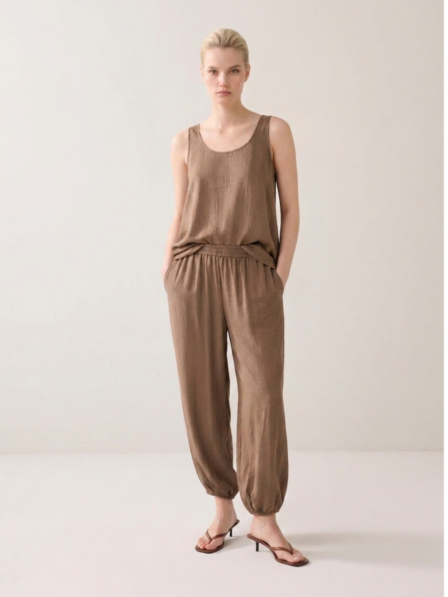 Silky flared top