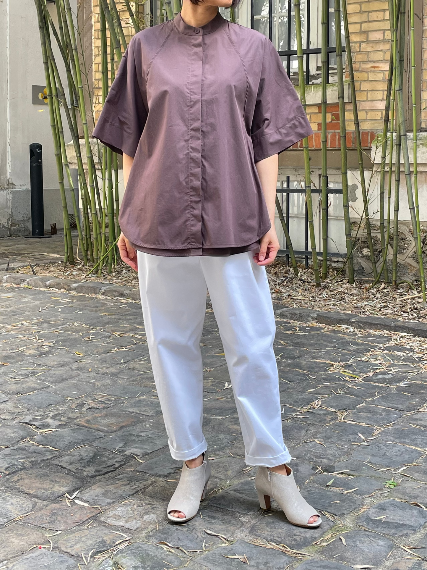 Chemise ample en coton à manches courtes – Chocolat