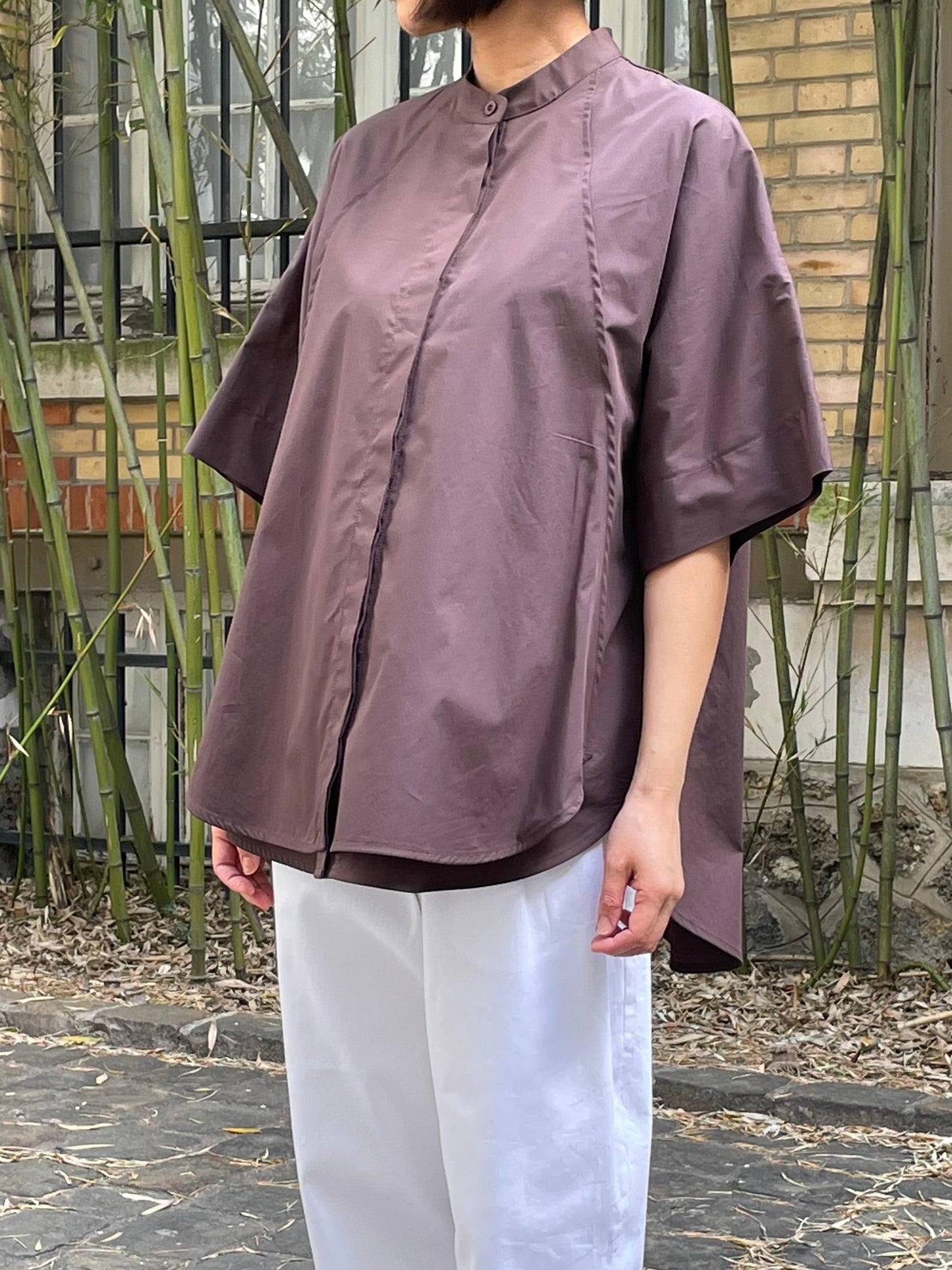 Chemise ample en coton à manches courtes – Chocolat