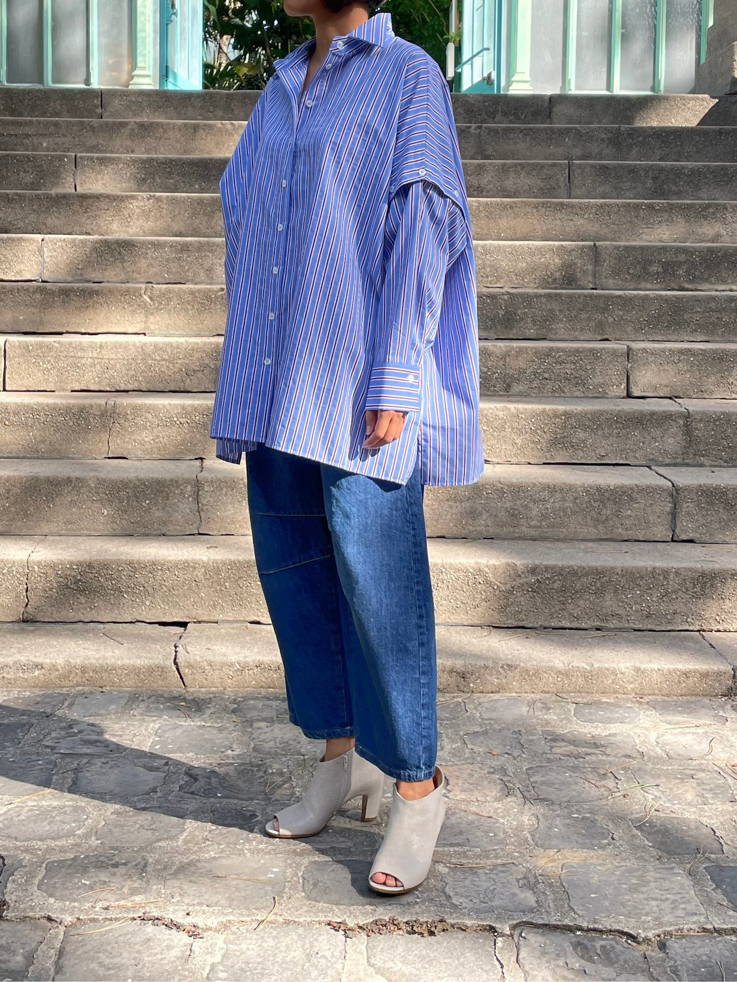 Long striped shirt with openwork sleeves