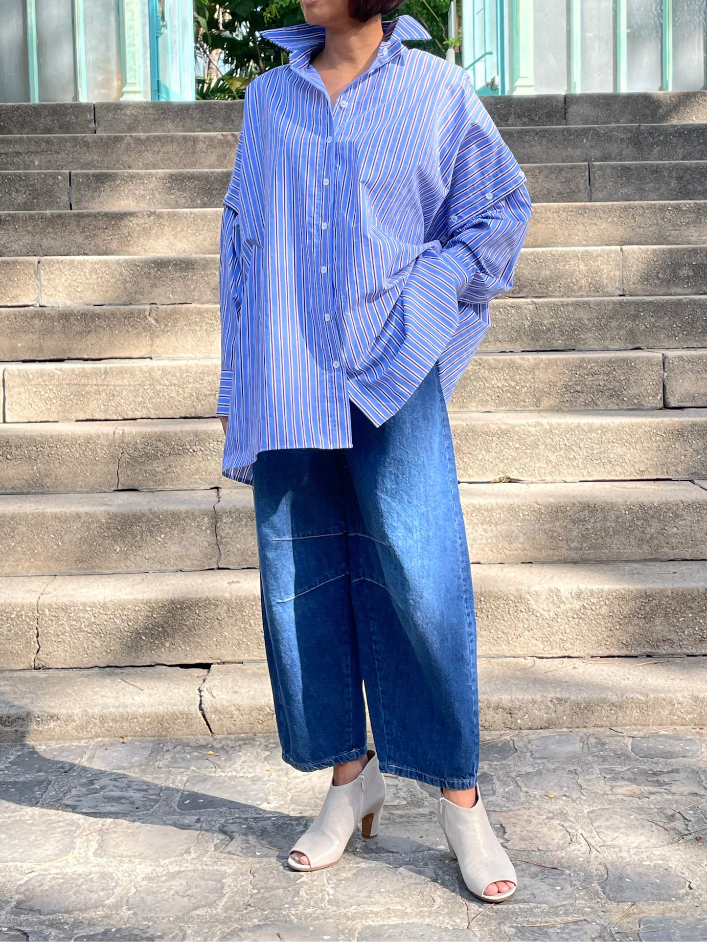 Long striped shirt with openwork sleeves