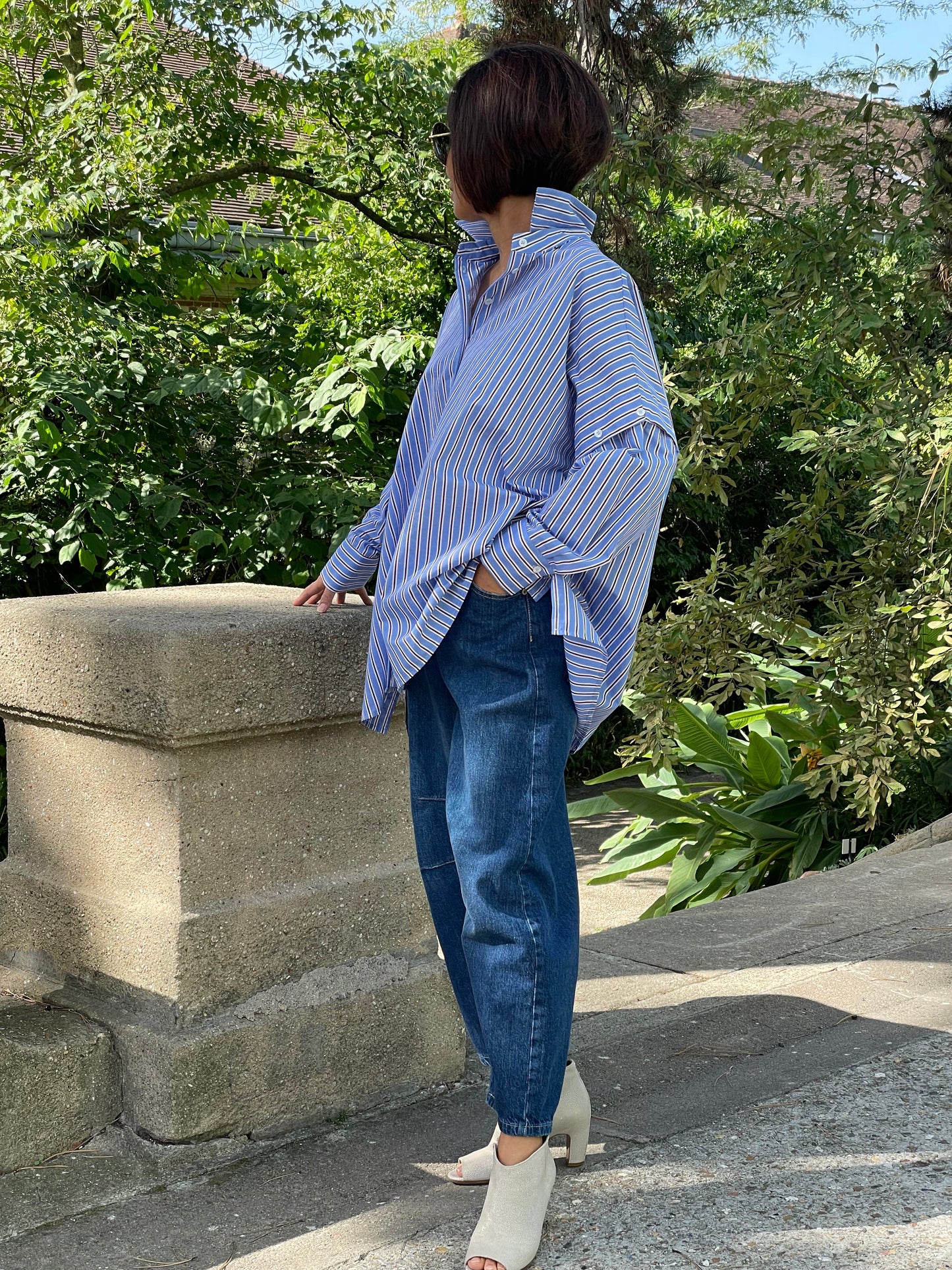 Long striped shirt with openwork sleeves