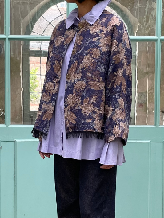 Veste en alpaga mélangé à motif floral et plumes de sable