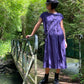 Robe violette ample et ajustable