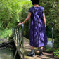 Robe violette ample et ajustable